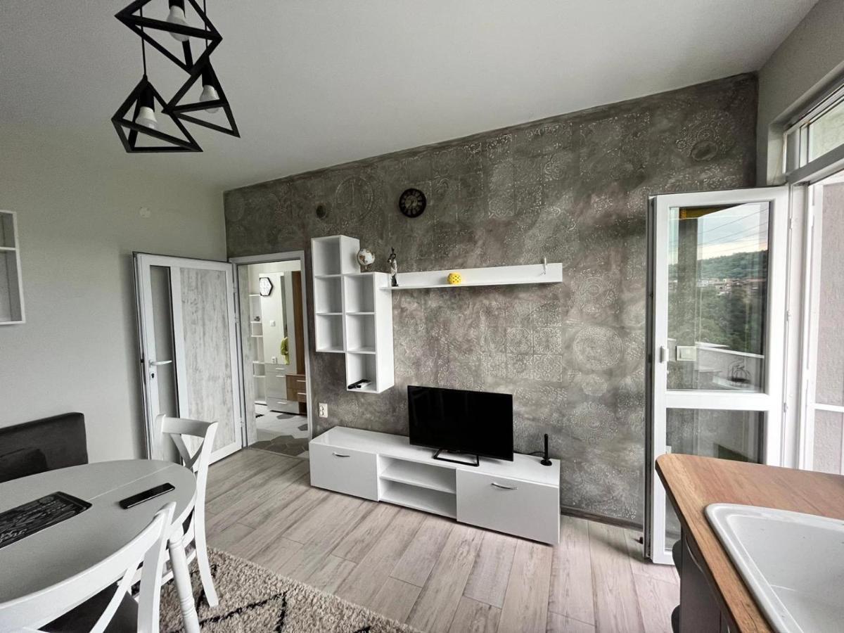 Apartment Enina Veliko Tarnovo Buitenkant foto